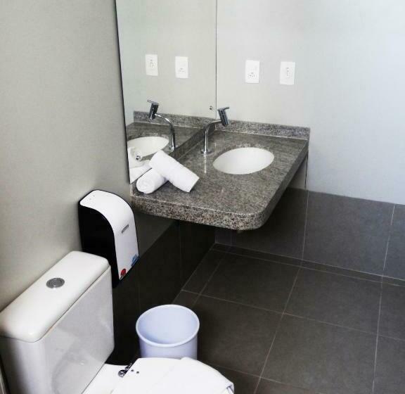 标准三人间, Pajuçara Hotel Express