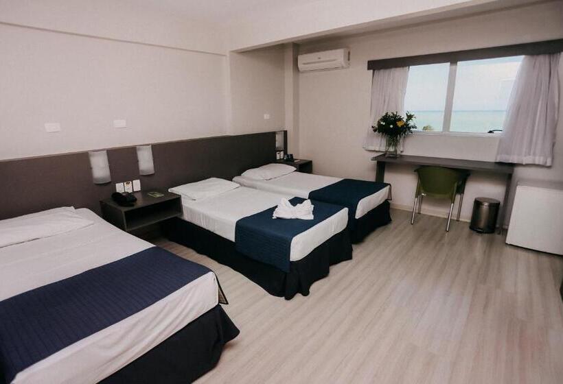 标准三人间, Pajuçara Hotel Express