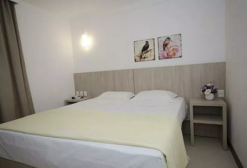 デラックススイート, Pena Branca Hotel E Eventos