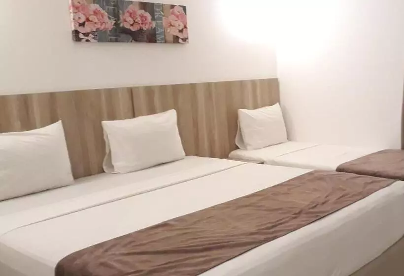 スタンダードトリプルルーム, Pena Branca Hotel E Eventos