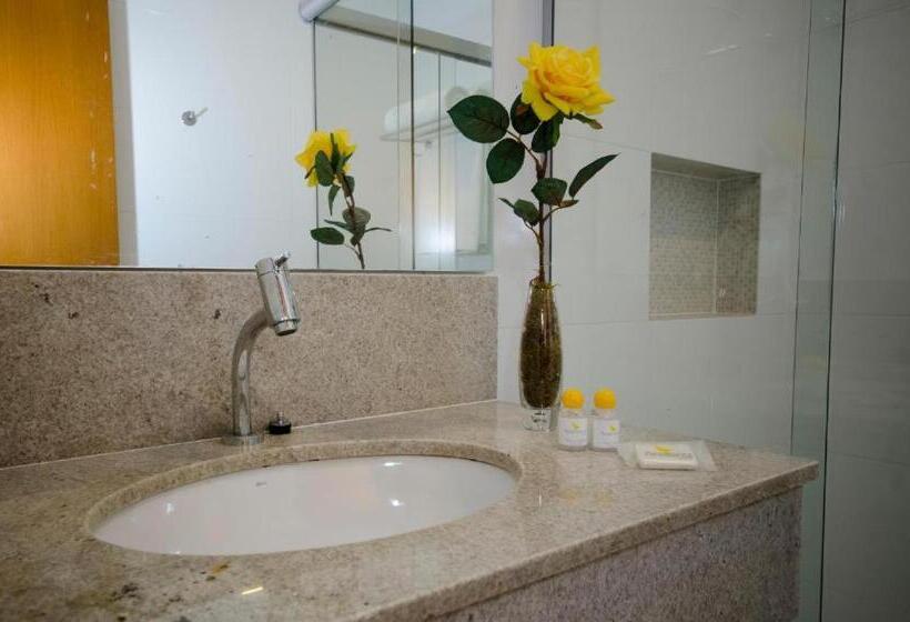 חדר דלוקס לשלושה, Pena Branca Hotel E Eventos