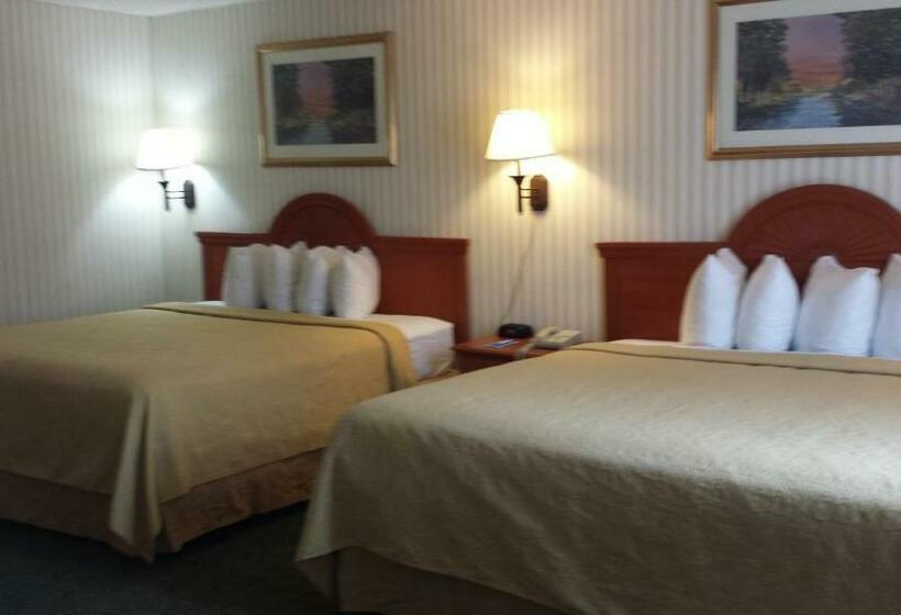 스탠다드 룸 더블 침대 2개, Rodeway Inn Joint Base Andrews Area