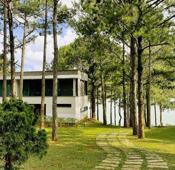 ویلای 4 خوابه, Terracotta Hotel & Resort Dalat