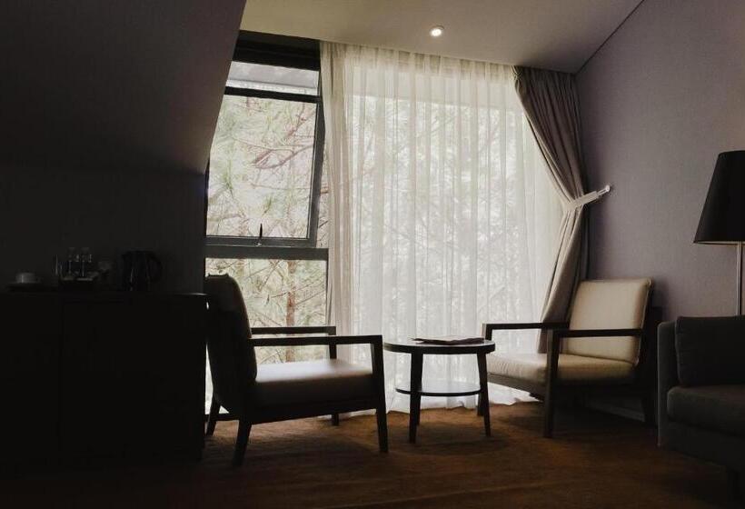 اتاق لوکس, Terracotta Hotel & Resort Dalat