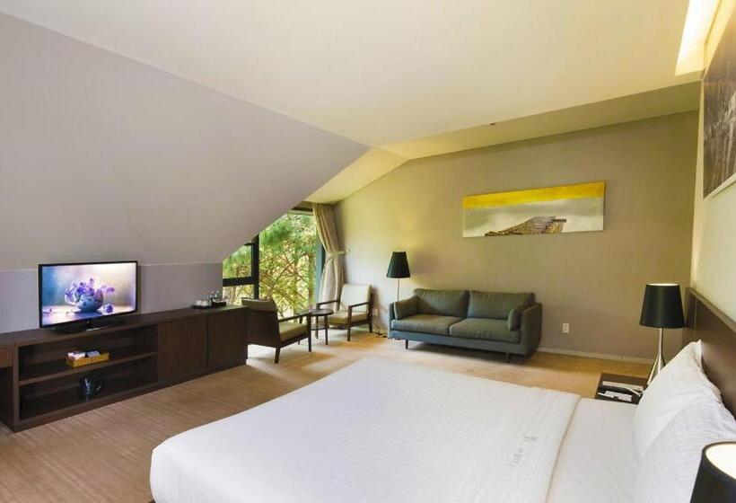 اتاق لوکس, Terracotta Hotel & Resort Dalat