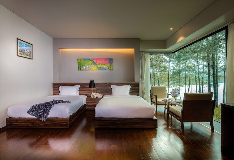 ویلای 4 خوابه, Terracotta Hotel & Resort Dalat