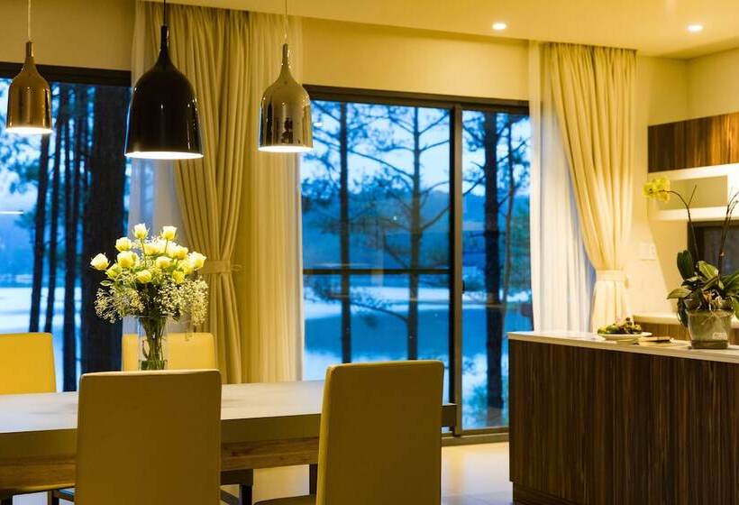 ویلای 4 خوابه, Terracotta Hotel & Resort Dalat