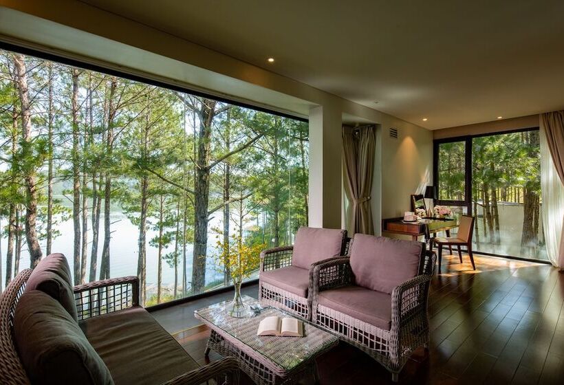 ویلای 4 خوابه, Terracotta Hotel & Resort Dalat