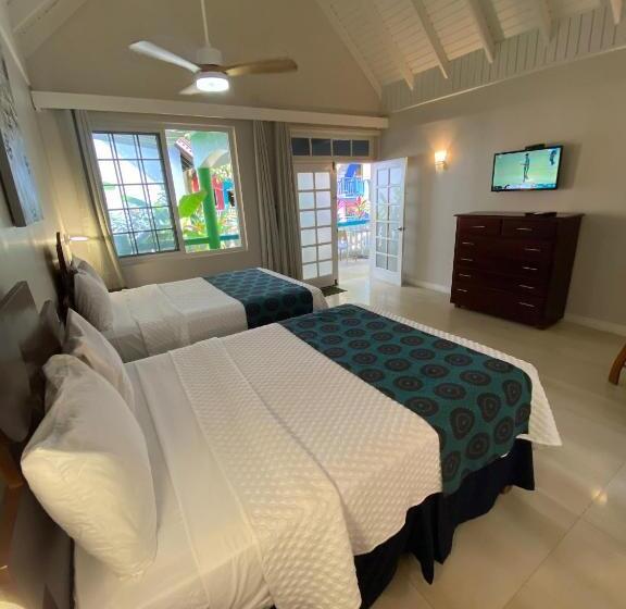 اتاق استاندارد, The Boardwalk Village