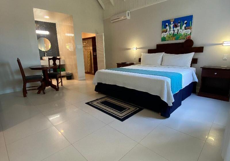 اتاق لوکس با تخت بزرگ, The Boardwalk Village