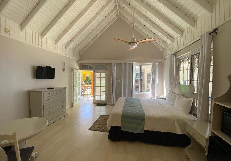 اتاق لوکس با تخت بزرگ, The Boardwalk Village