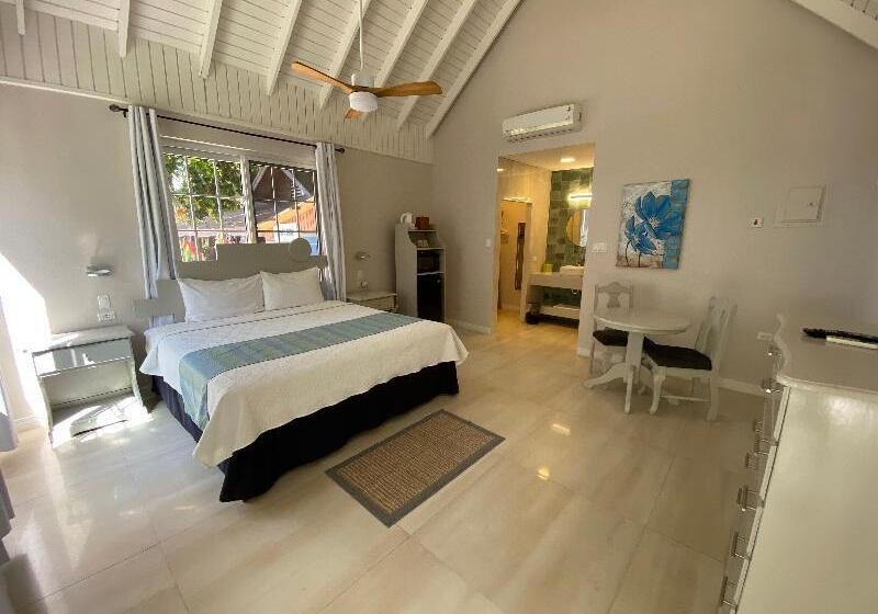 اتاق لوکس با تخت بزرگ, The Boardwalk Village