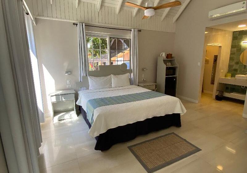 اتاق لوکس با تخت بزرگ, The Boardwalk Village