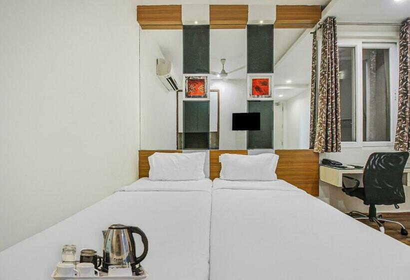スタンダードルーム, Townhouse Eaglewood Gachibowli