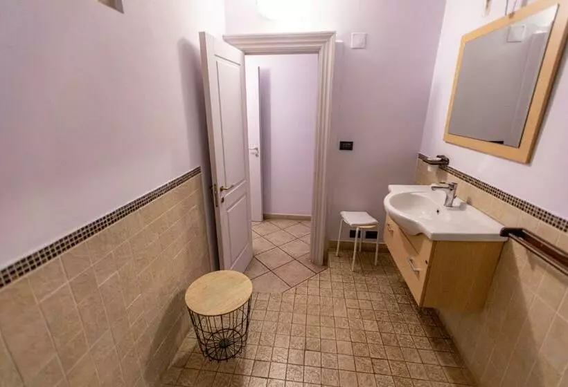 اتاق استاندارد چهار تخته با چشم‌انداز دریا, Promenade B&b