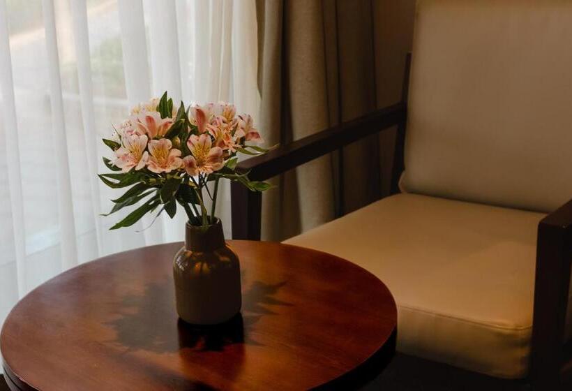 اتاق لوکس, Terracotta Hotel & Resort Dalat