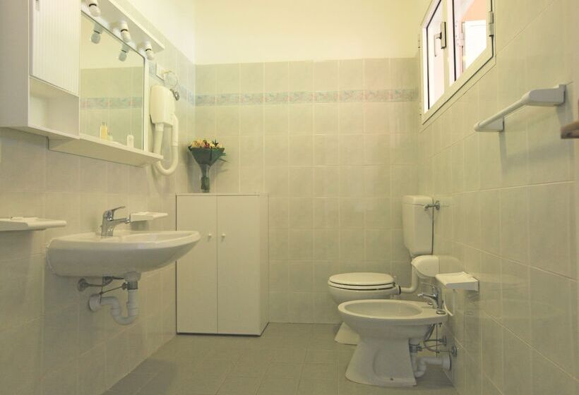 דירת חדר, Th Ortano   Ortano Mare Residence