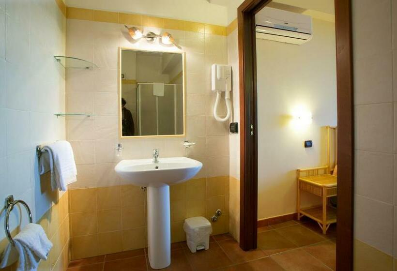 Номер Стандарт Боковой Вид на Море, A Nuciara Park Hotel & Wellness Center