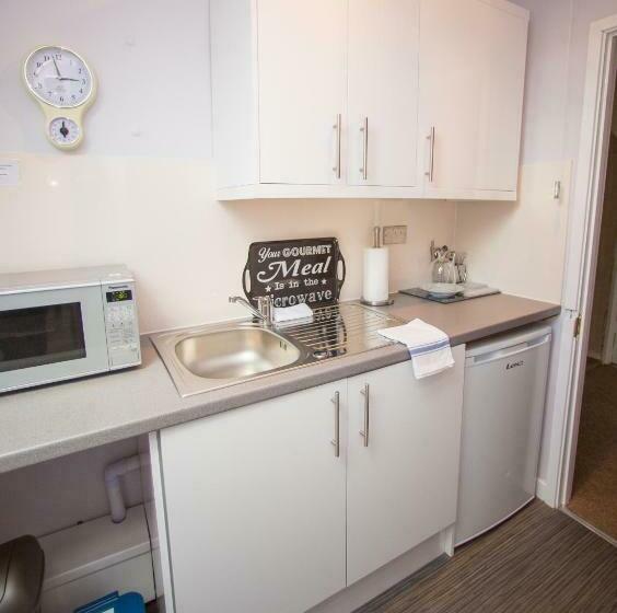 デラックススタジオ, James  Place At Brynawel