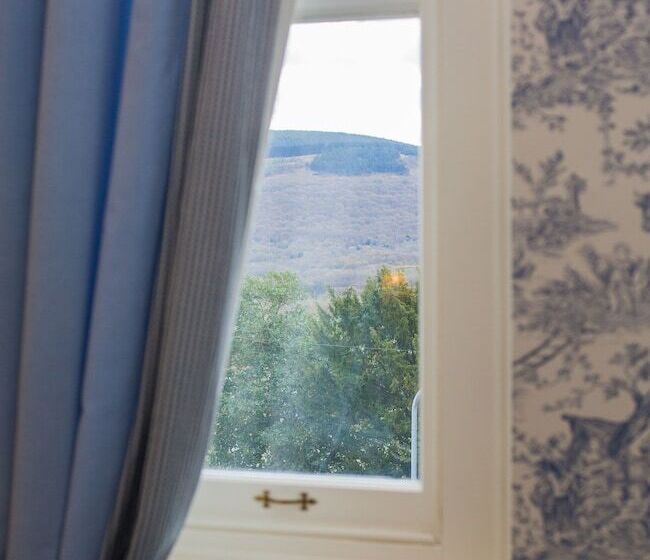 スタンダードルーム, James  Place At Brynawel