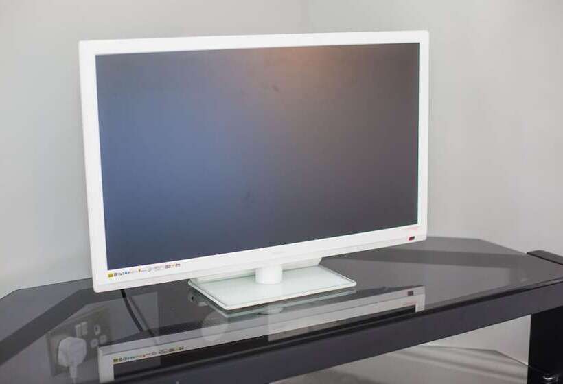 デラックススタジオ, James  Place At Brynawel