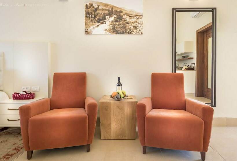 Suite Deluxe met Uitzicht op de Bergen, Villar