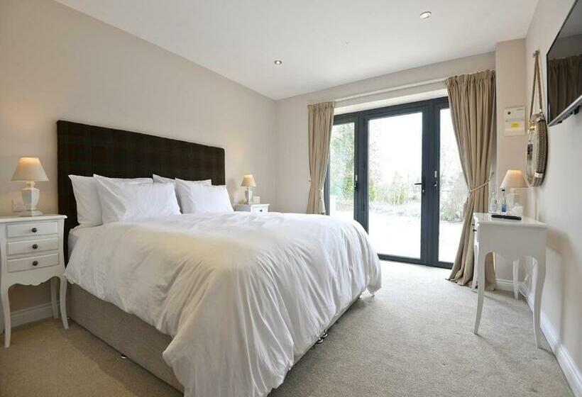 スタンダードルーム, 3 Millstones Inn