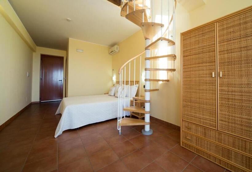 Номер Superior Боковой Вид на Море, A Nuciara Park Hotel & Wellness Center