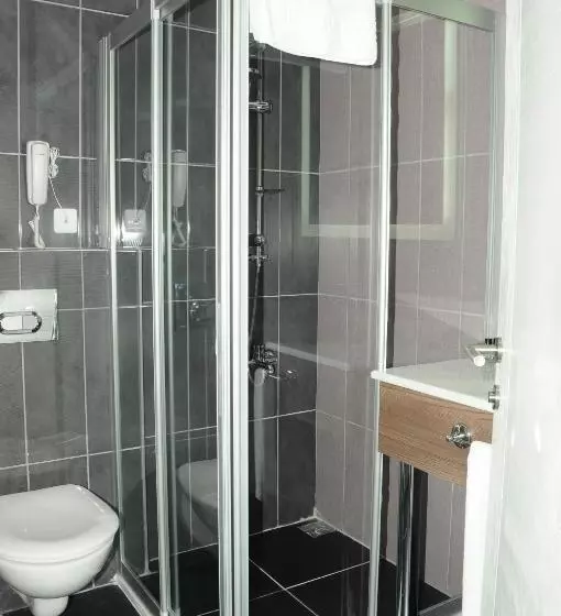 اتاق استاندارد یک نفره, Adana City Boutique