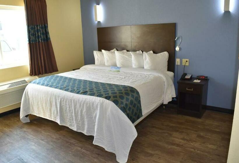 带大床的标准间, Days Inn By Wyndham New Orleans Pontchartrain