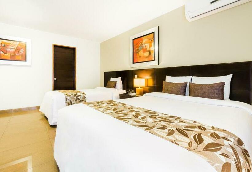 اتاق سوپریور, El Tambo 1