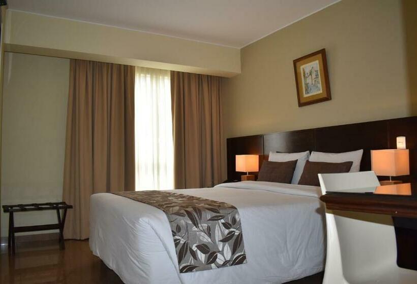 اتاق استاندارد, El Tambo 1