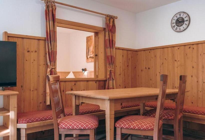 شقة غرفتين نوم مزودة بتراس, Ferienhaus Und Landhaus Berger