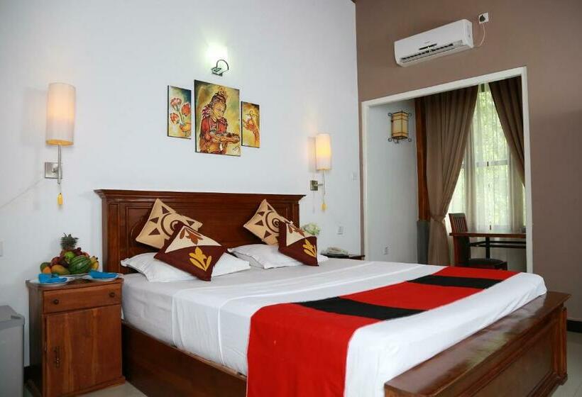 Номер Стандарт, Grand Kalundawa Dambulla S Hidden Secret