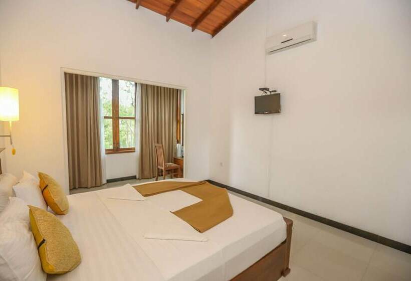 Номер Стандарт, Grand Kalundawa Dambulla S Hidden Secret