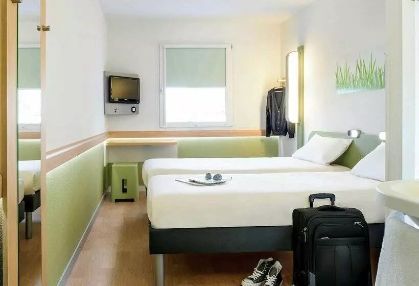 اتاق استاندارد سه نفره, Ibis Budget Cannes Mougins