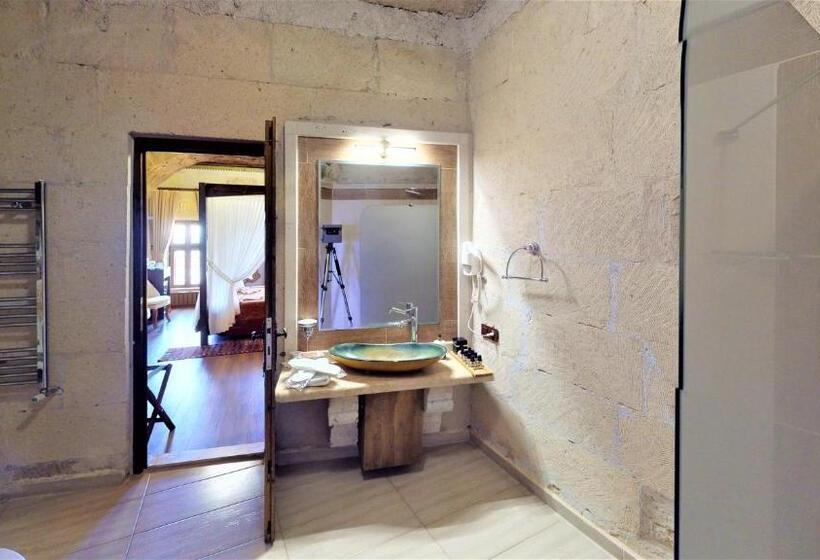 Люкс Семейный 2 Спальни, Mimi Cappadocia Luxury Cave