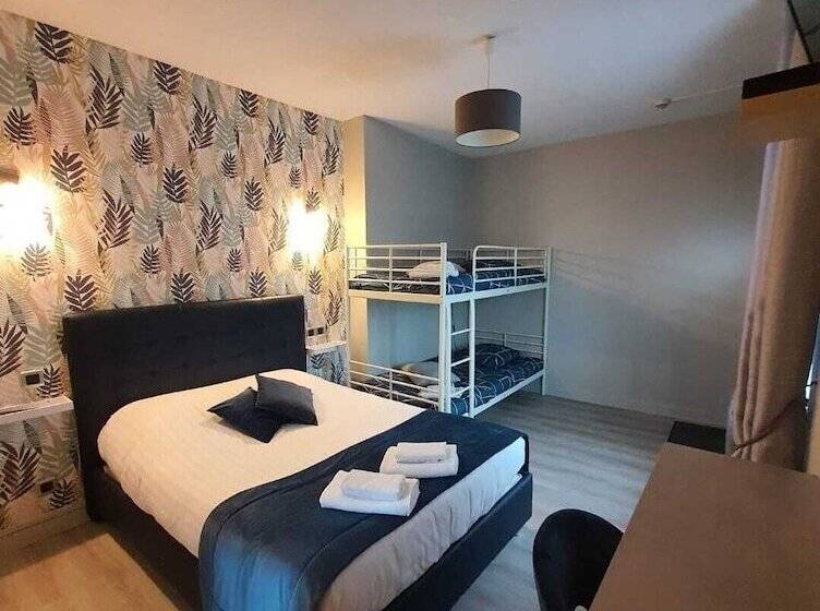 스탠다드 룸, New Windsor