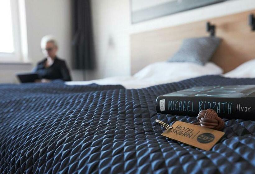 舒适型房间, Skjern