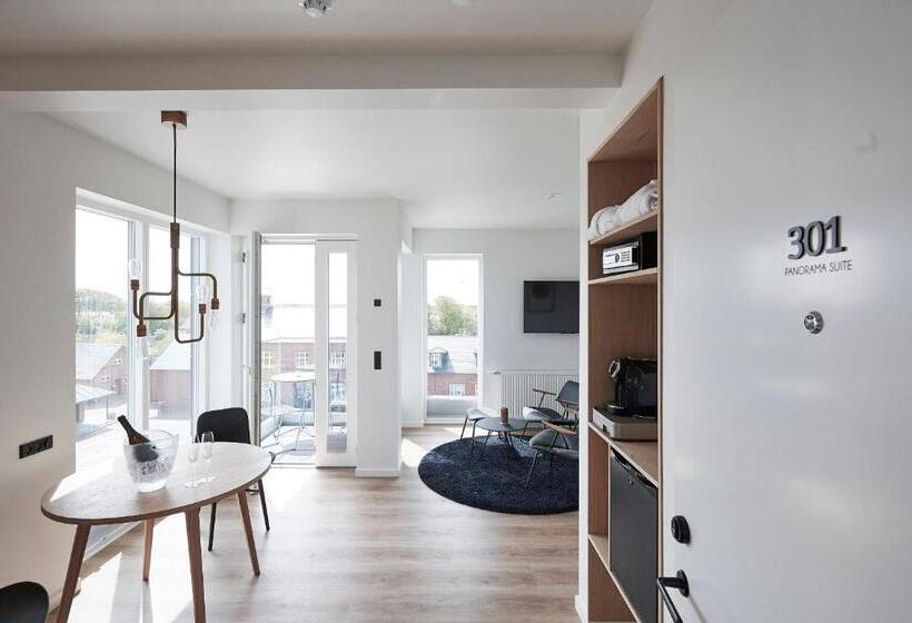 带大床的套房, Skjern