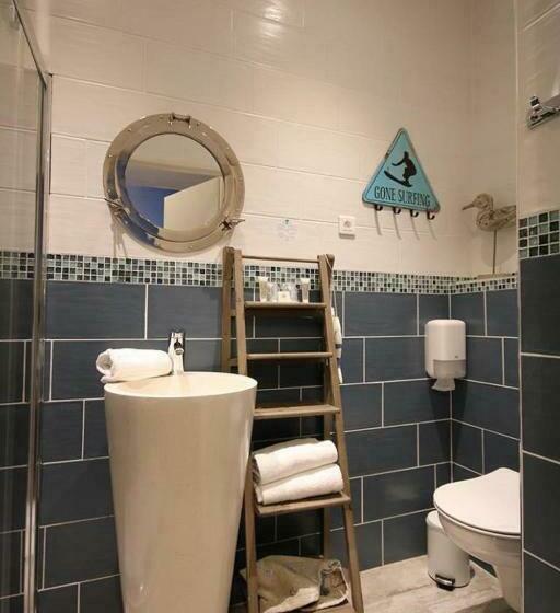 コンフォートトリプルルーム, The Originals Boutique, Hôtel Lakeside, Biscarrosse , Lac