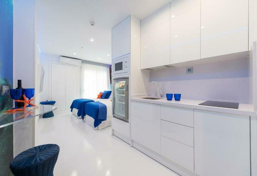 バルコニー付きスタンダードルーム, Wavia Hotel   Adults Only