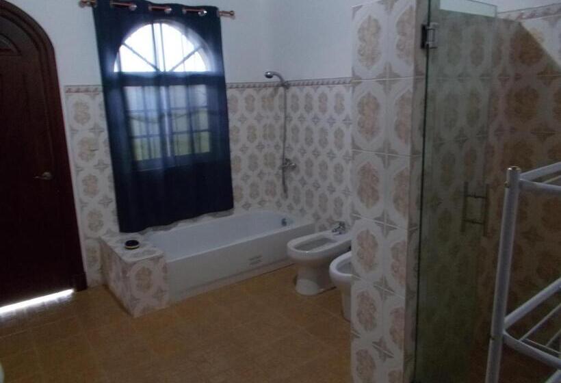 اتاق استاندارد, Castillo Romano