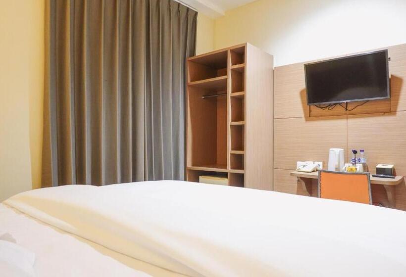 스탠다드 룸 킹사이즈 침대, City Hotel Mataram