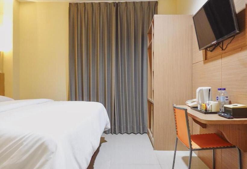 스탠다드 룸 킹사이즈 침대, City Hotel Mataram