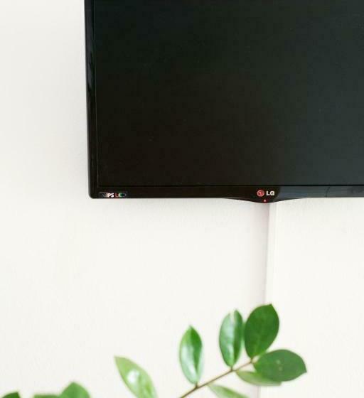 标准工作室, Greta Apartments