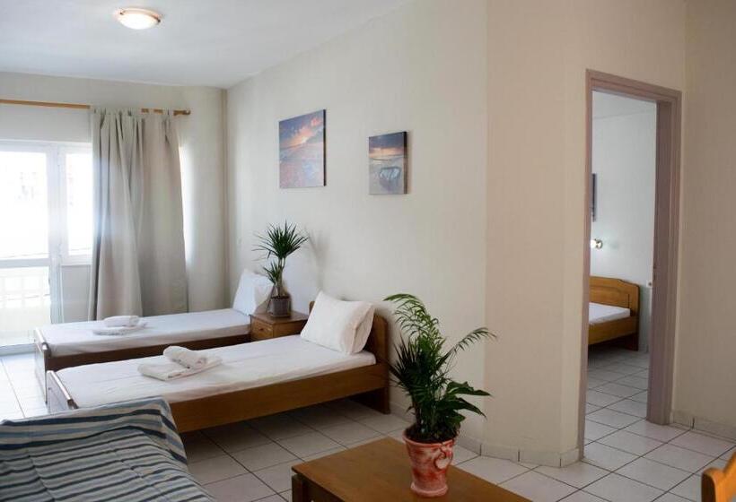 家庭公寓, Greta Apartments