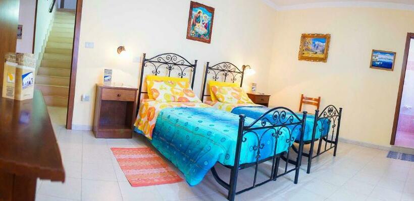 Standard Szoba, Albergo Vittoria