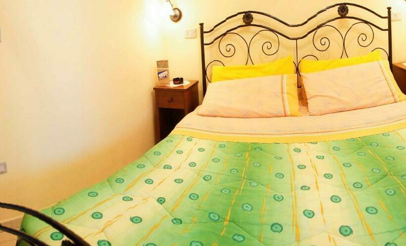 Номер Стандарт Индивидуальный, Albergo Vittoria