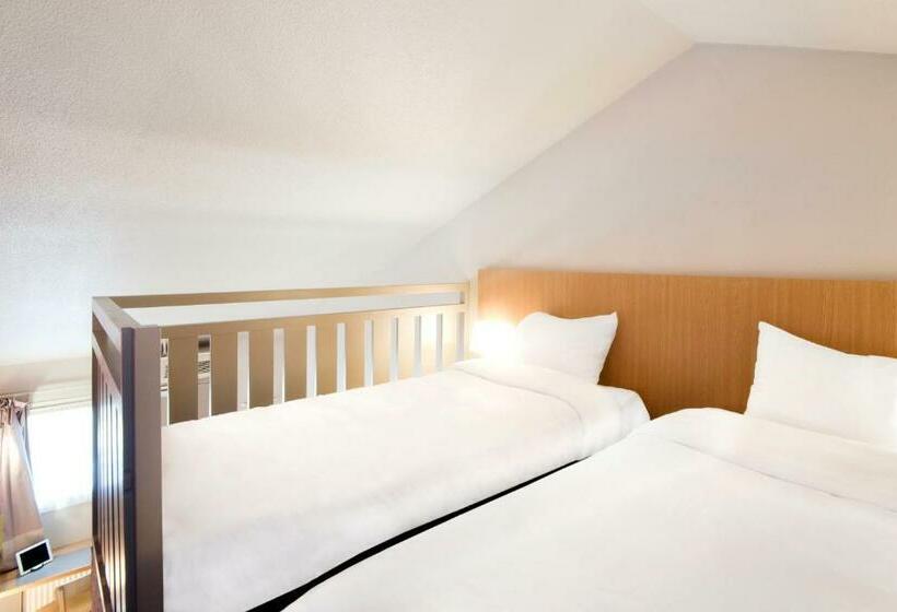 4인용 스탠다드 룸, B&b Hotel Saint Etienne La Terrasse